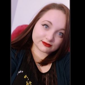 Meet your Posher, Ciara